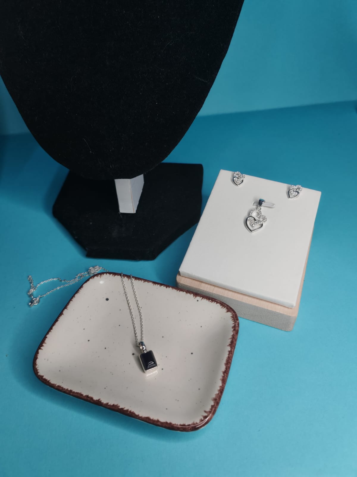 Collares & Conjuntos