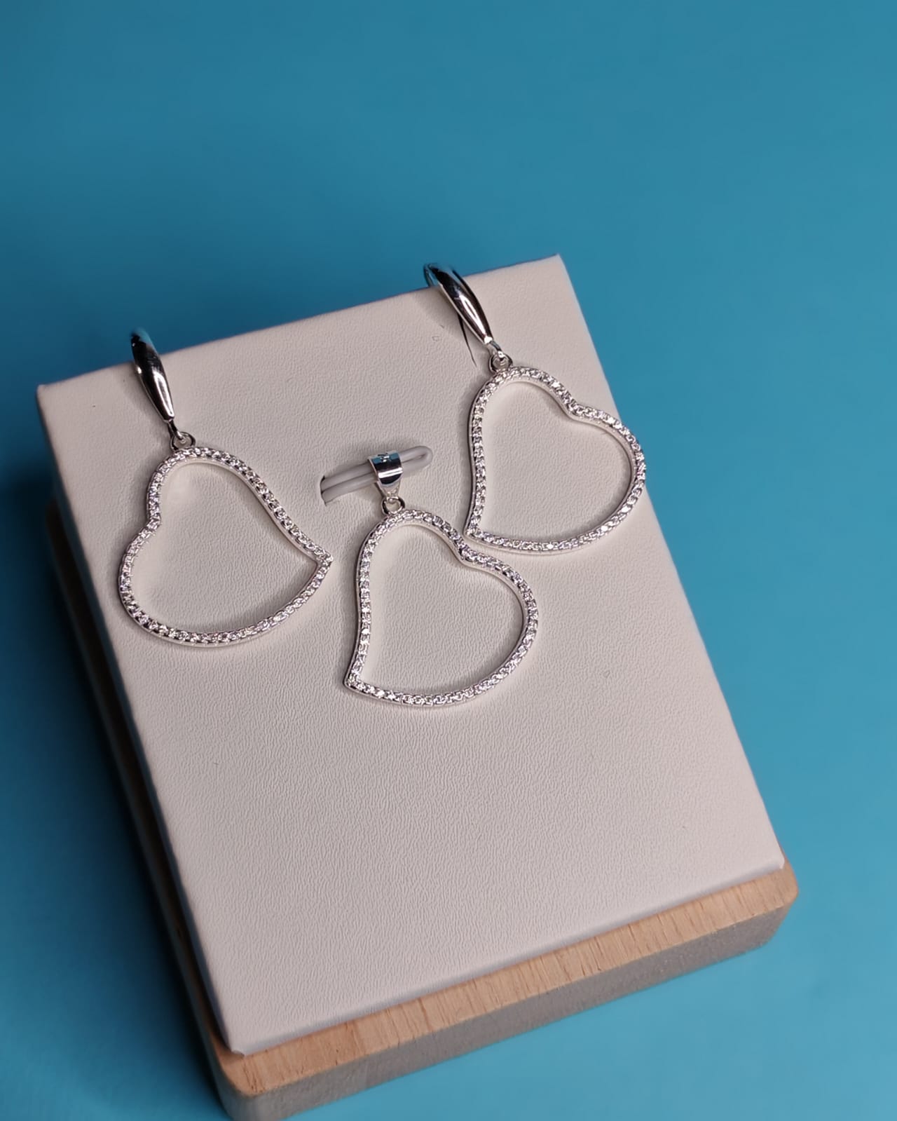 Conjunto Diseño Corazòn Con Microcircones