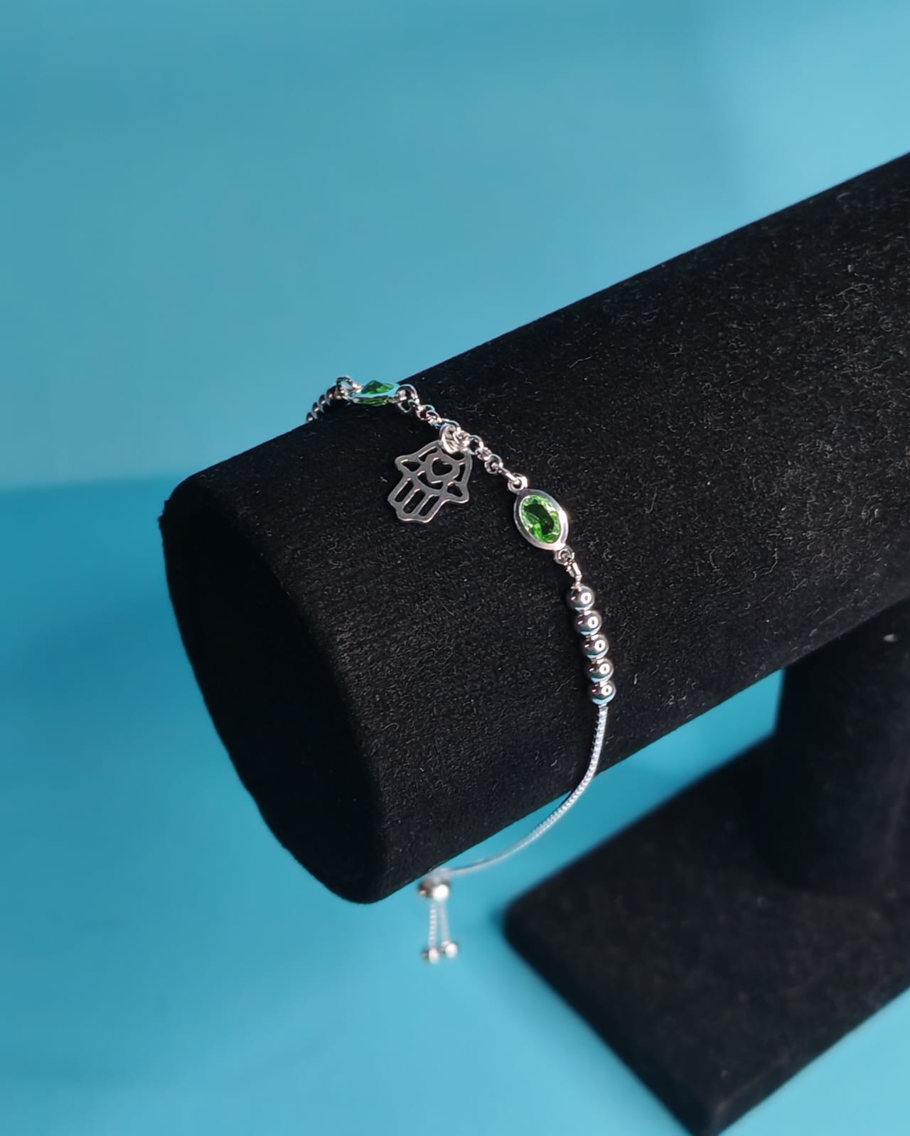 Pulsera Ajustable Bolitas Chiche Mano De Fatima Circones Verdes