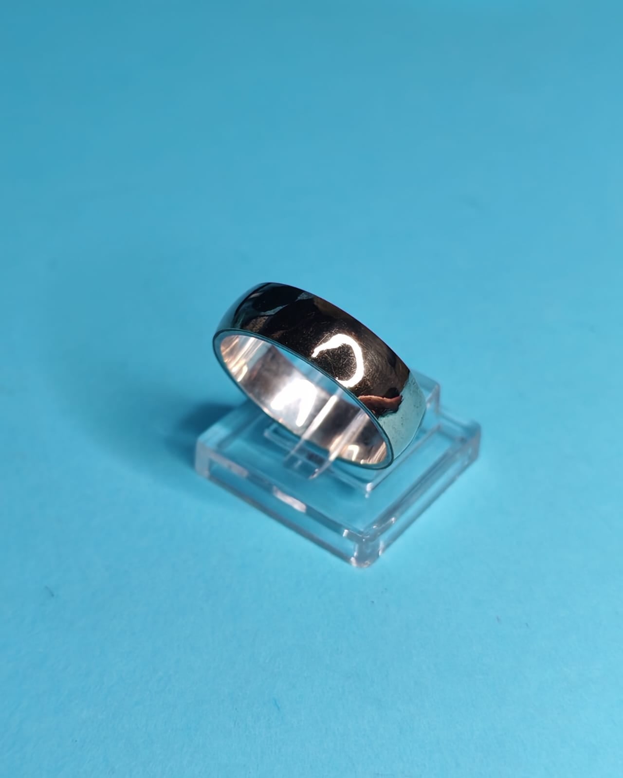 Anillo De Compromiso Plata Con Exterior Oro Talla 18