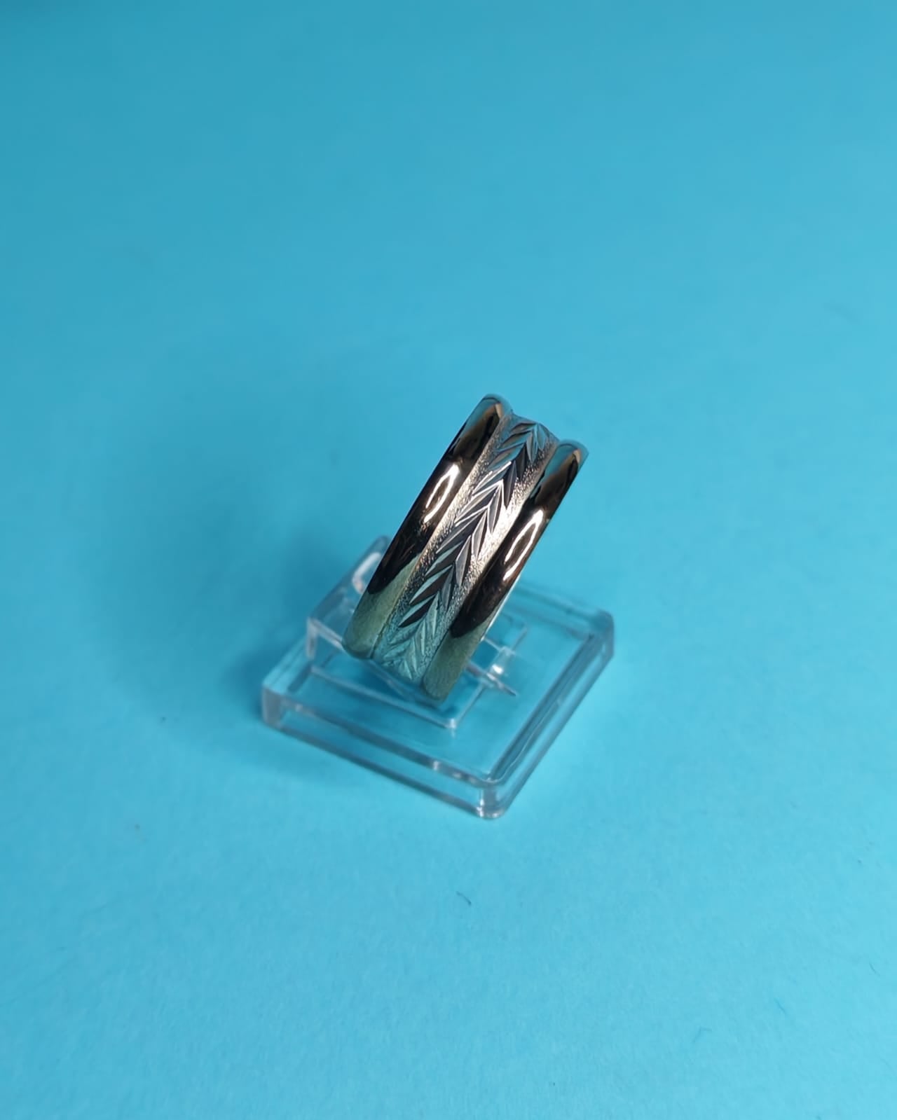 Anillo De Compromiso Plata Con Oro Espìga Ancha Talla 25