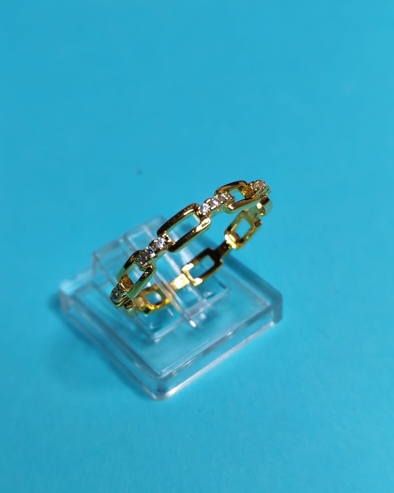 Anillo Cadena Microcircones Baño de Oro